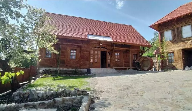 Majatalo Székelyföld,siklódi Kő Vendégház, Csűr