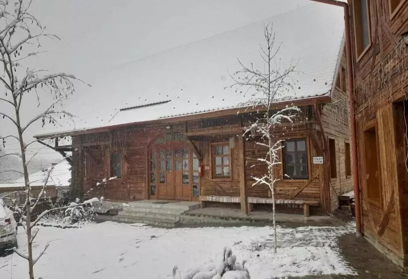 Majatalo Székelyföld,siklódi Kő Vendégház, Csűr