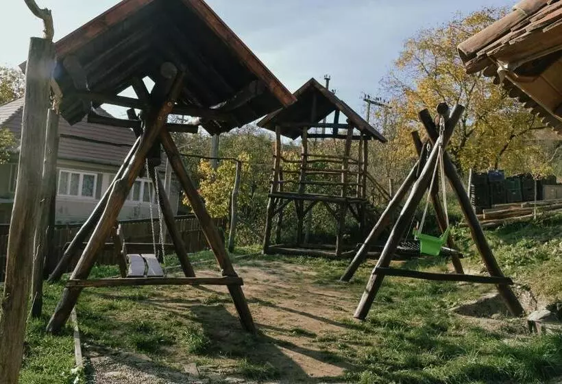 Majatalo Székelyföld,siklódi Kő Vendégház, Csűr