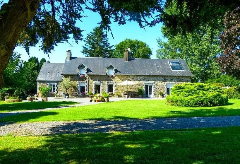 Hotelli Domaine De L'hôtel Au Franc