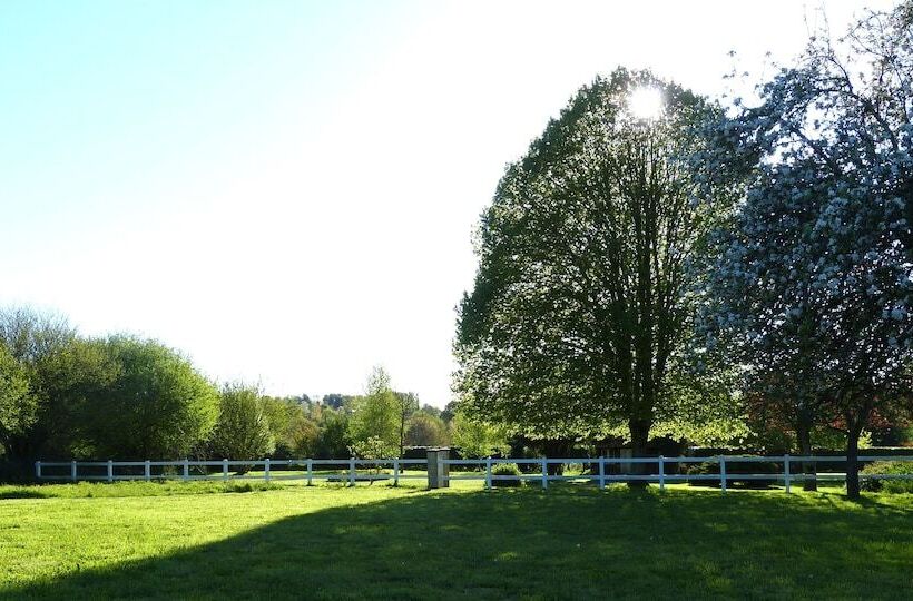 Отель Domaine De L'hôtel Au Franc