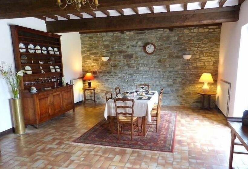 Отель Domaine De L'hôtel Au Franc