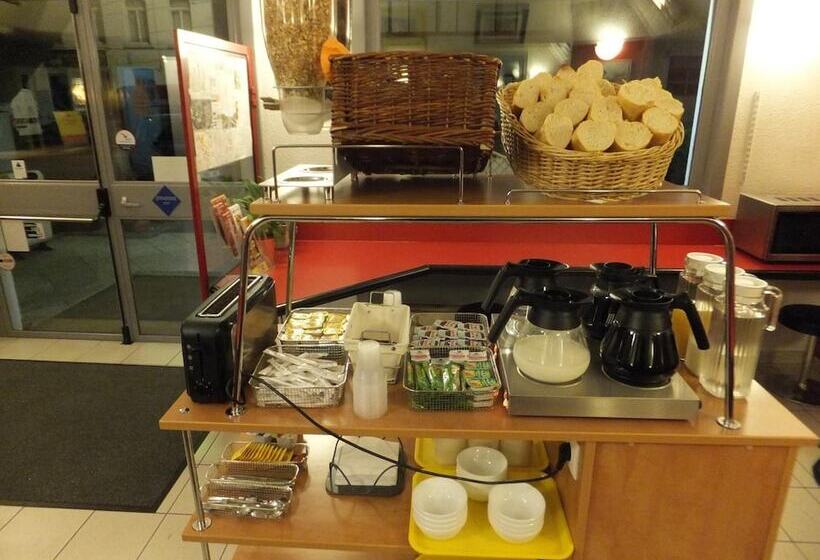 בית מלון כפרי Formul'eco Maubeuge