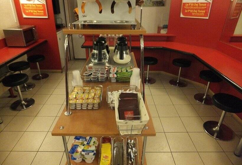 בית מלון כפרי Formul'eco Maubeuge