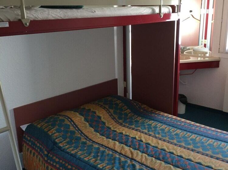 בית מלון כפרי Formul'eco Maubeuge