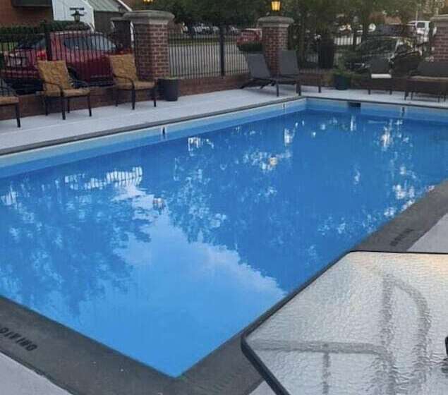 فندق French Quarter Inn