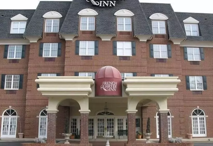 Hotelli French Quarter Inn