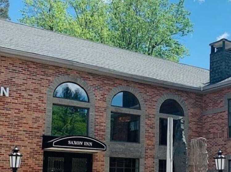 Otel Saxon Inn