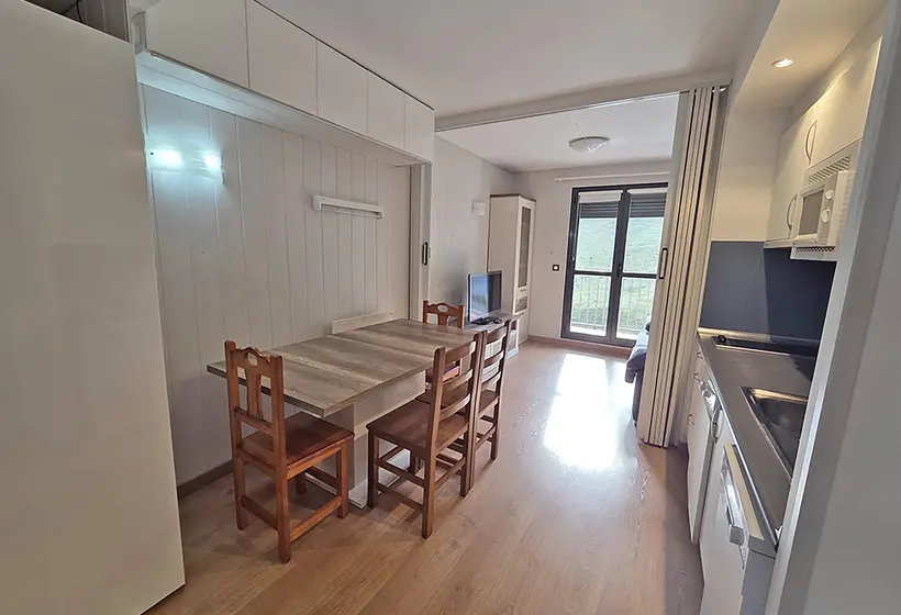 Apartamentos Candanchu 3000