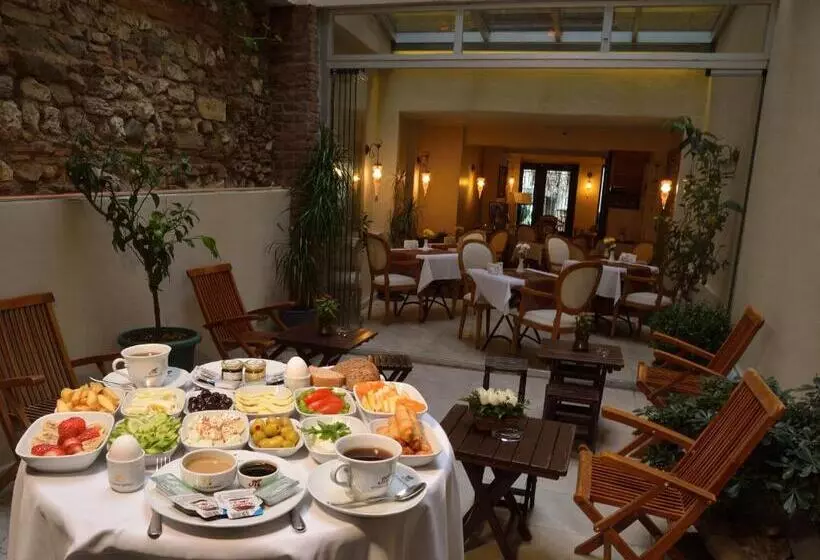 By Murat Royal Hotels