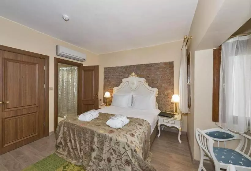 By Murat Royal Hotels