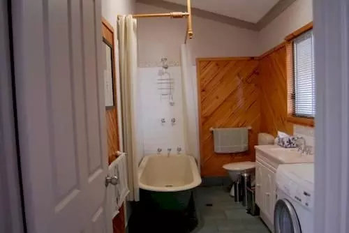 Silver City Cottages