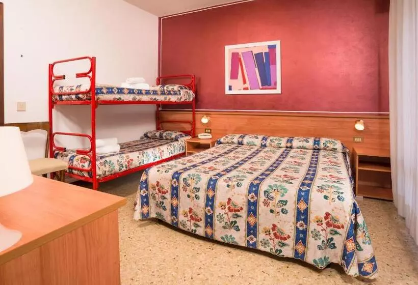 ホテル Antille E Azzorre