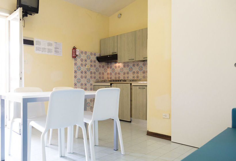 فندق Del Garda Village And Camping