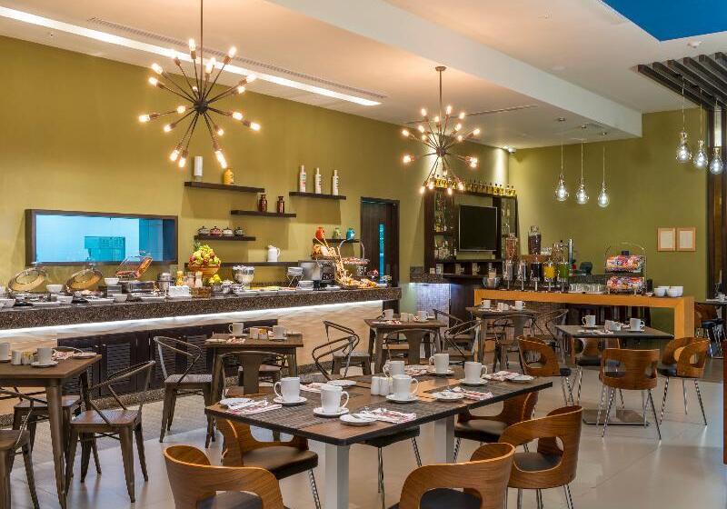 Hotel Four Points By Sheraton Cancun Centro