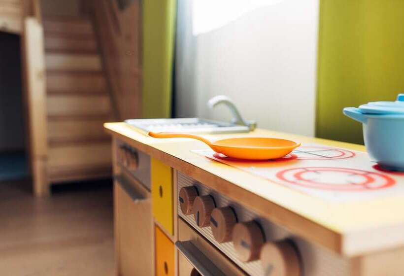 Harry S Home München Hotel & Apartments