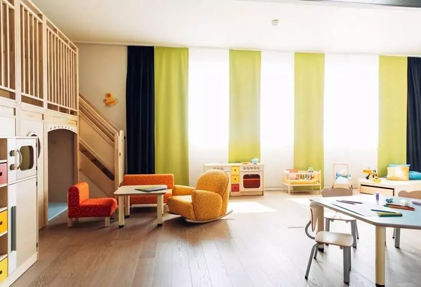 Harry S Home München Hotel & Apartments