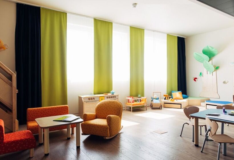 Harry S Home München Hotel & Apartments