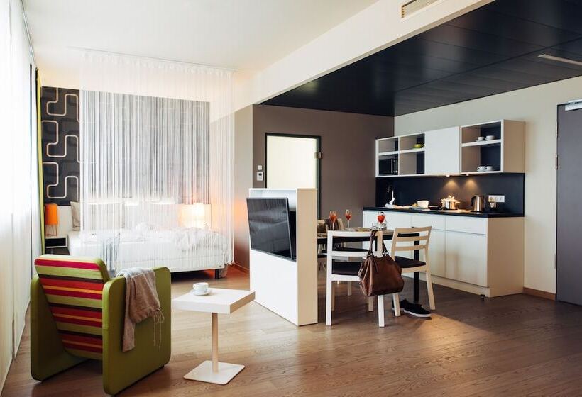 Harry S Home München Hotel & Apartments