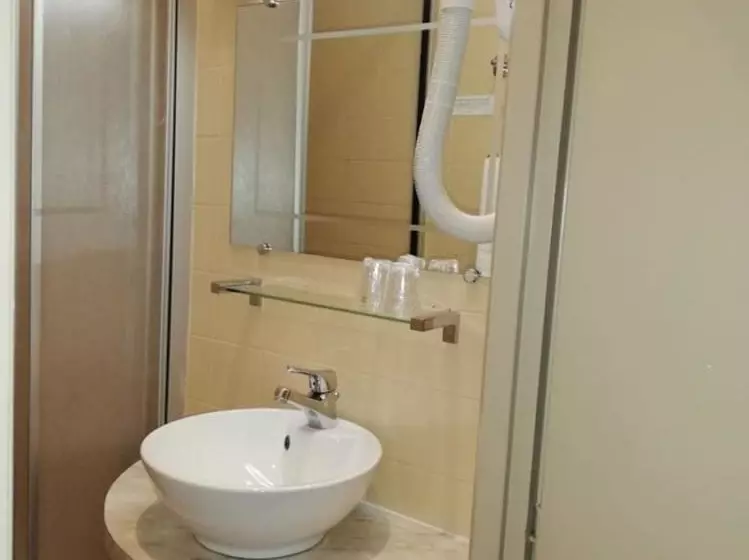 酒店 Hôtel Le Bon Duc