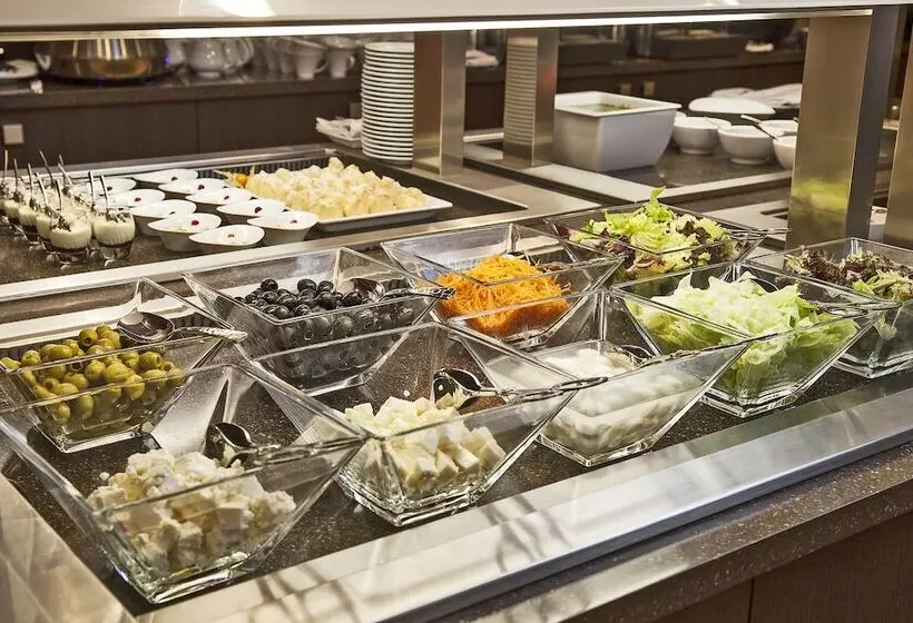 Отель Mercure Tyumen Center