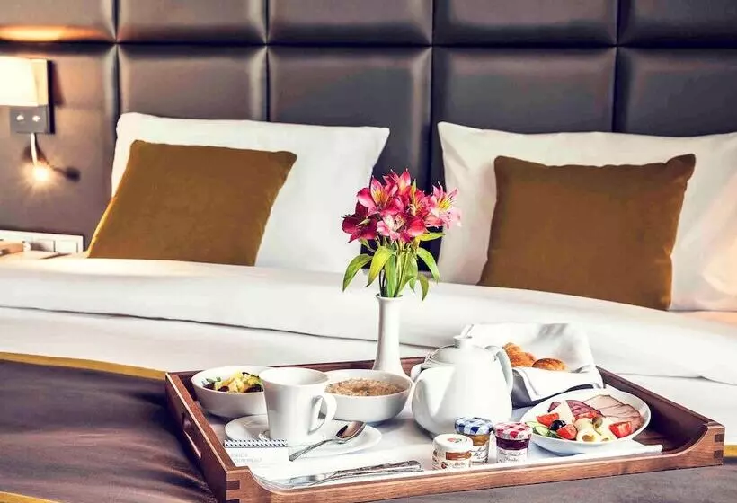 Отель Mercure Tyumen Center