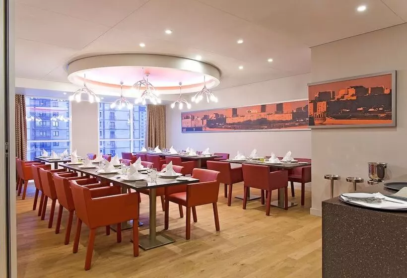 Отель Mercure Tyumen Center