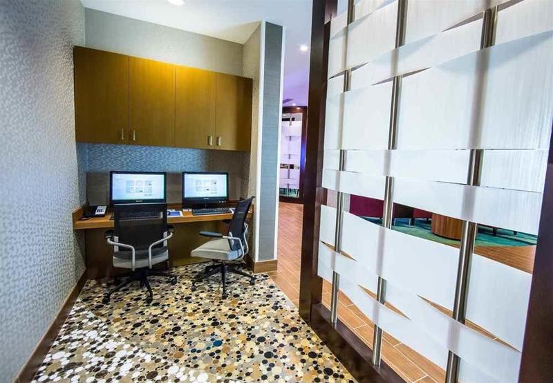 בית מלון כפרי Springhill Suites Lumberton