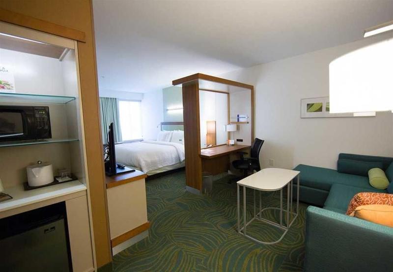 בית מלון כפרי Springhill Suites Lumberton