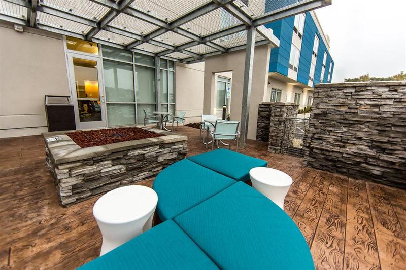 בית מלון כפרי Springhill Suites Lumberton