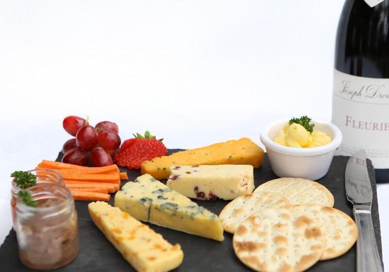 Отель The Lodge