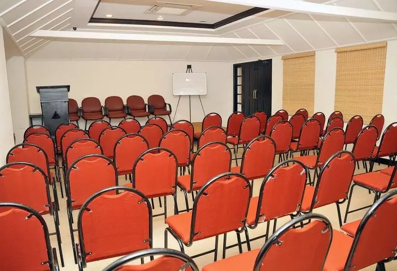 ホテル Trivandrum