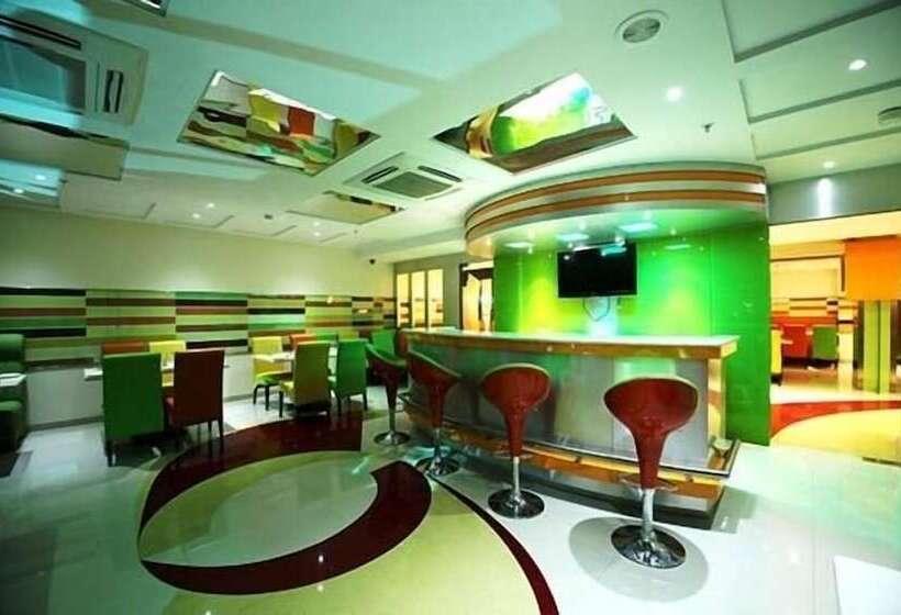 ホテル United 21, Hyderabad