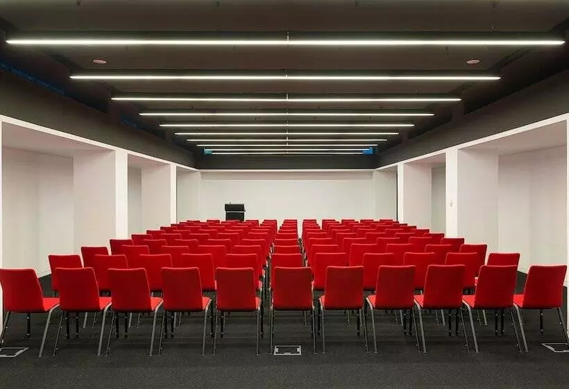 هتل Villa Csonka By Privo