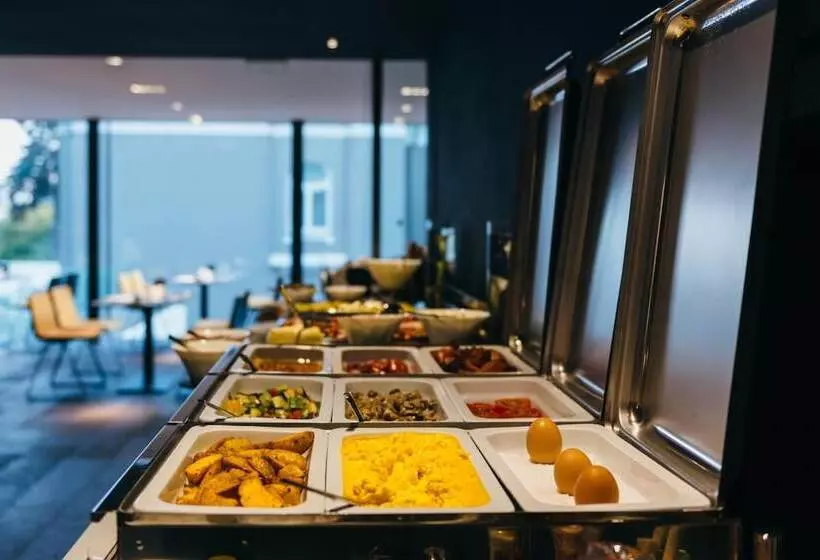 هتل Villa Csonka By Privo