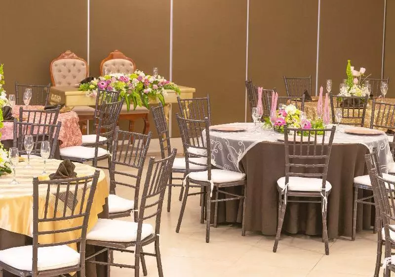 호텔 Yes Inn Nuevo Veracruz