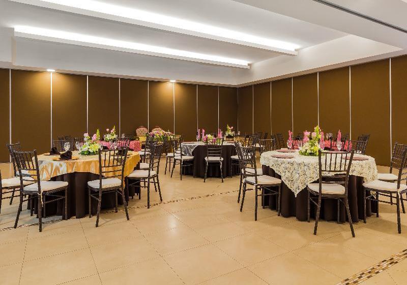 호텔 Yes Inn Nuevo Veracruz