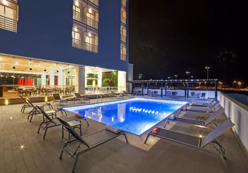 호텔 Yes Inn Nuevo Veracruz