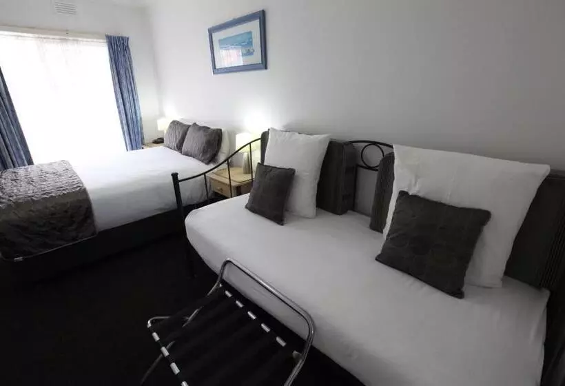 Mornington Motel
