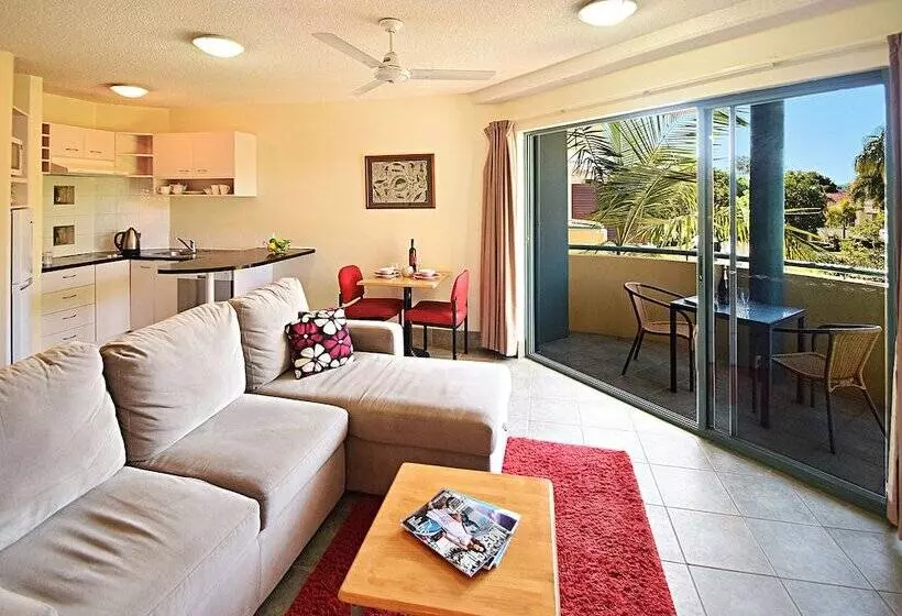 Noosa River Sandy Shores