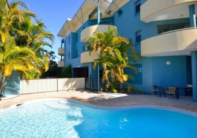 Noosa River Sandy Shores