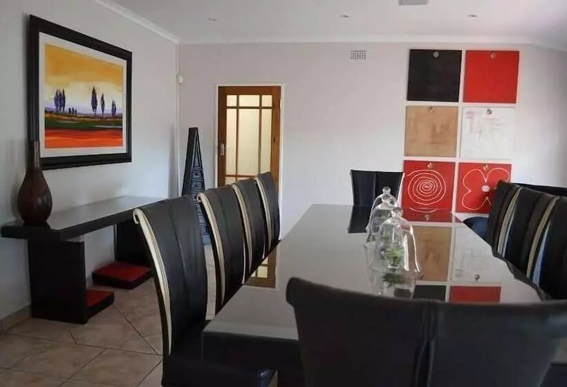 פנסיון President Lodge