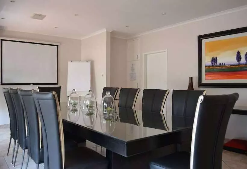 פנסיון President Lodge