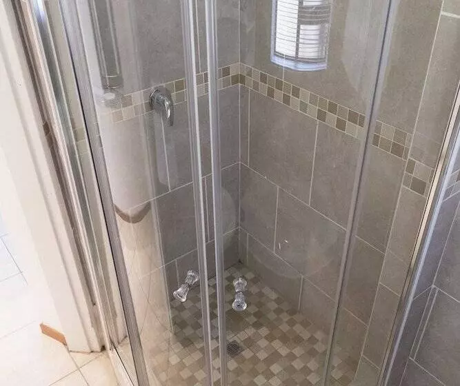 פנסיון President Lodge