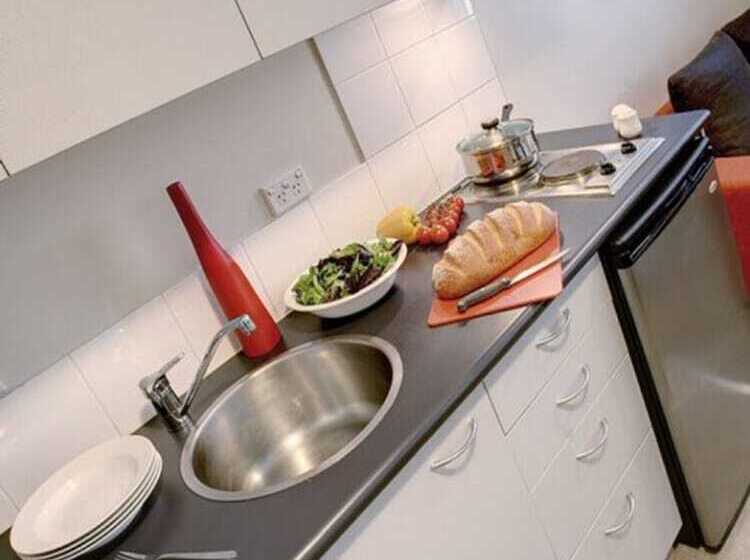 Plum Carlton Serviced Apartments