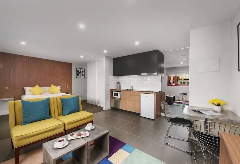 Plum Carlton Serviced Apartments