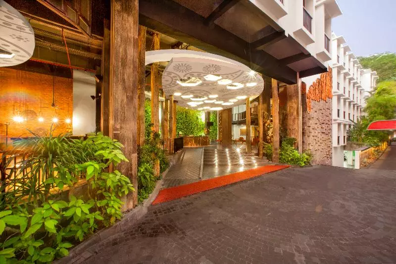 Sun Island Hotel & Spa Legian