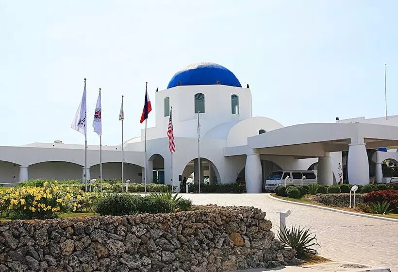 Thunderbird Resorts  Poro Point