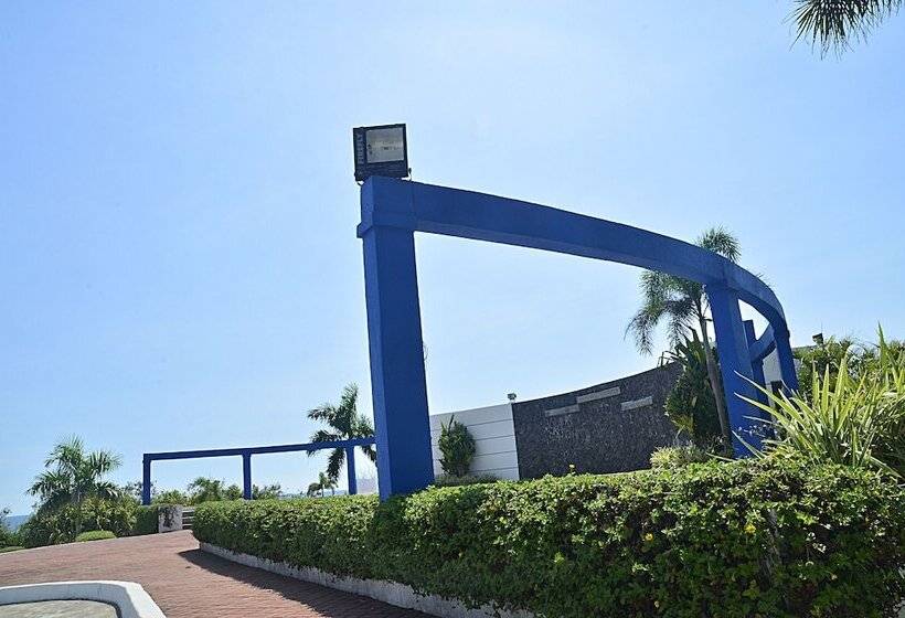 Thunderbird Resorts  Poro Point