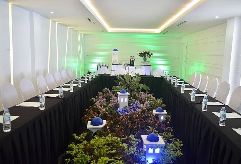 Thunderbird Resorts  Poro Point